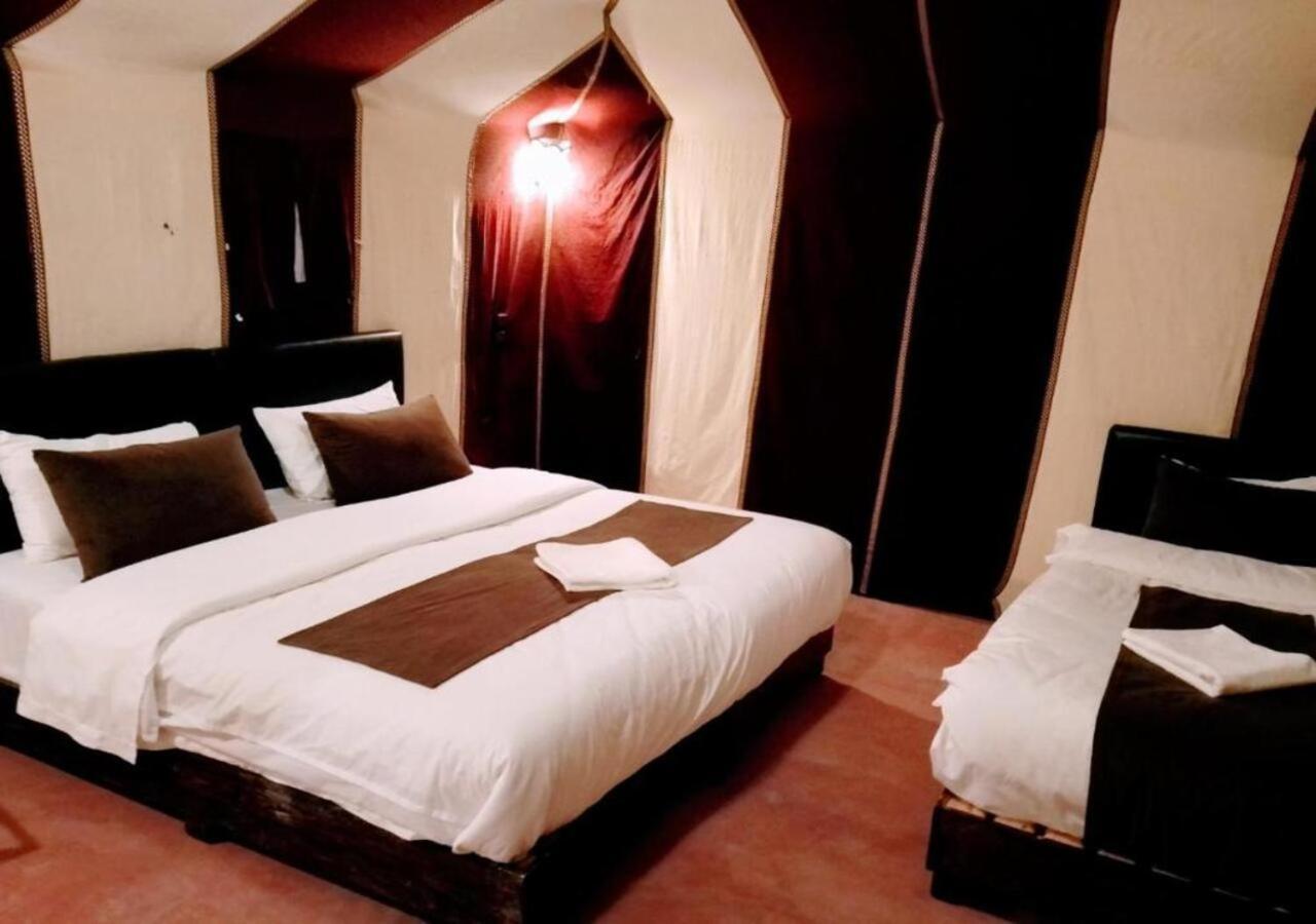 Merzouga Luxurious Tented מראה חיצוני תמונה