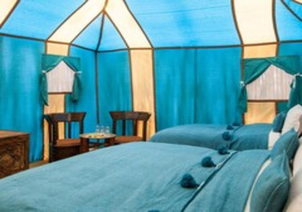 Merzouga Luxurious Tented מראה חיצוני תמונה