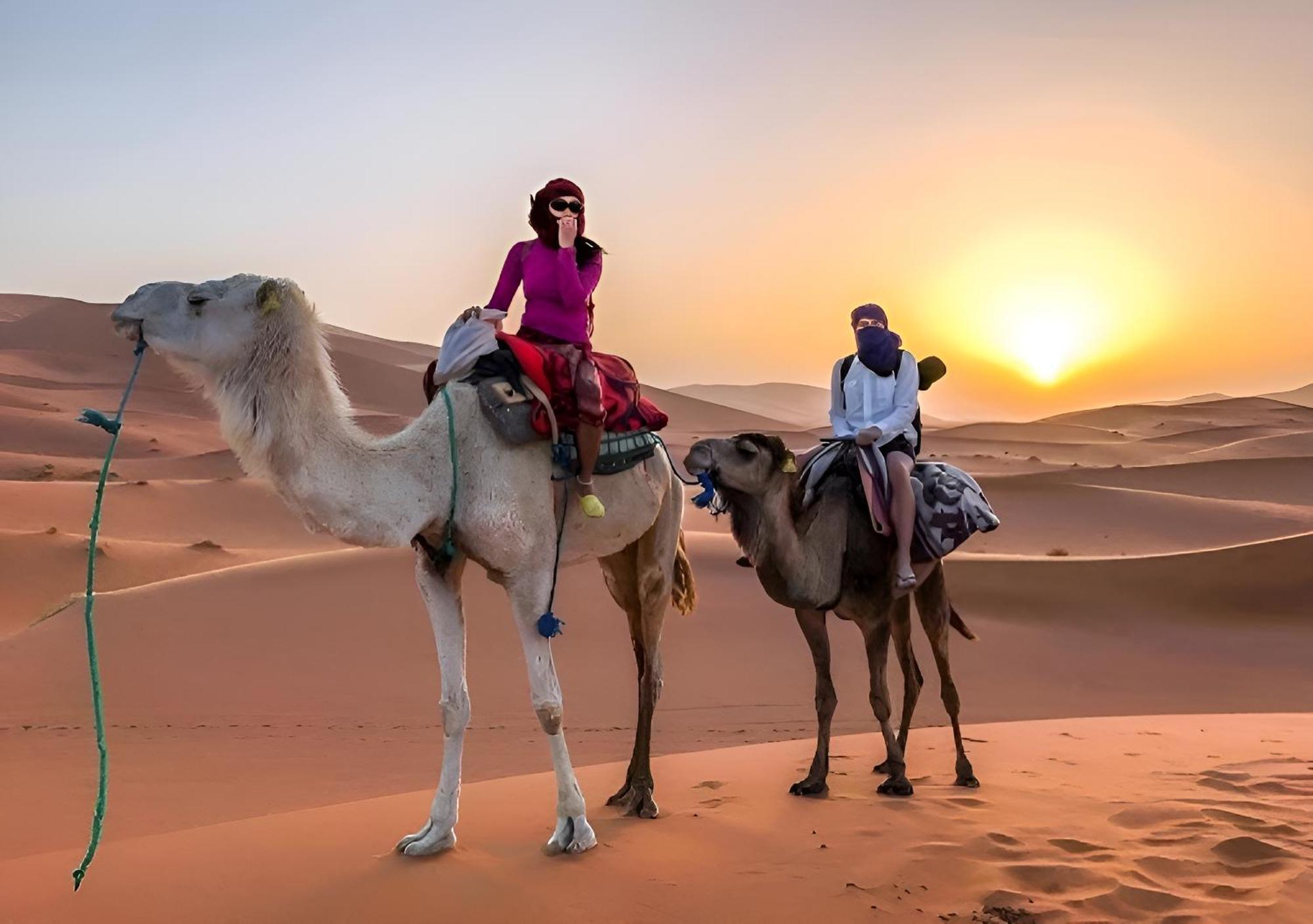 Merzouga Luxurious Tented מראה חיצוני תמונה